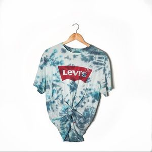 2/$20🌸 LEVIS TIE DYE T-SHIRT